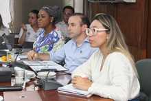 Secretar&iacute;a de Educaci&oacute;n y MEN abordan temas cruciales para mejorar la educaci&oacute;n en Cali