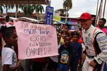 Los &lsquo;&iacute;dolos&rsquo; se presentaron en sociedad y animaron la jornada en la estaci&oacute;n Panamericana de la Ciclovida