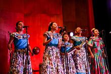 Semilleros infantiles protagonizaron gala inaugural del XXX Encuentro de Danzas Folcl&oacute;ricas Mercedes Monta&ntilde;o