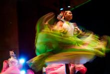 Semilleros infantiles protagonizaron gala inaugural del XXX Encuentro de Danzas Folcl&oacute;ricas Mercedes Monta&ntilde;o