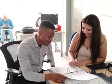 Enrique Angulo: un ejemplo de resiliencia y talento en la Subsecretar&iacute;a de Atenci&oacute;n Integral a V&iacute;ctimas