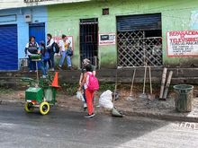 La renovada imagen del barrio Cortijo tras un masivo operativo de limpieza en un punto cr&iacute;tico de basuras