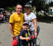 El domingo, la Ciclovida de Cali se llenó de papás bacanos 5