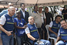 Cali rindi&oacute; un homenaje a los h&eacute;roes de la patria y a sus familias