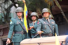 Cali se llen&oacute; de patriotismo: el 20 de julio miles de personas  acompa&ntilde;aron el desfile de la Fuerza P&uacute;blica