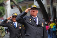 Cali se llen&oacute; de patriotismo: el 20 de julio miles de personas  acompa&ntilde;aron el desfile de la Fuerza P&uacute;blica