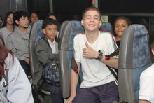 Vuelven los estudiantes a las aulas con la garant&iacute;a de contar con transporte y alimentaci&oacute;n escolar