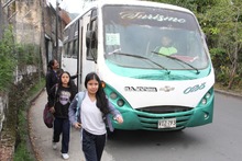 Vuelven los estudiantes a las aulas con la garant&iacute;a de contar con transporte y alimentaci&oacute;n escolar