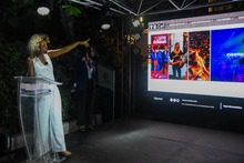 Cali se pone a la vanguardia del turismo internacional relanzando VisitCali.travel y entregando bus panor&aacute;mico