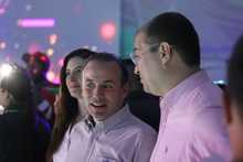 Junto a los operarios que limpian a diario la ciudad, alcalde Alejandro Eder abri&oacute; el recorrido &lsquo;488 razones para sentirme orgulloso de Cali&rsquo;