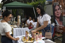 Contrataci&oacute;n P&uacute;blica atendi&oacute; a m&aacute;s de 70 empresarios en la Comuna 17 durante Feria de Servicios de Mi Cali Bella