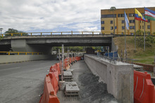 Se iniciar&aacute;n obras de restauraci&oacute;n del puente contiguo al Club Colombia, por lo cual se presentar&aacute;n desv&iacute;os en v&iacute;as en este sector