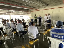 23 j&oacute;venes se graduaron como reguladores viales para mejorar la movilidad en el sur de Cali