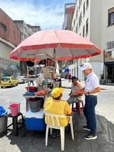 Secretar&iacute;a de Infraestructura socializ&oacute; con comerciantes y vendedores ambulantes las obras que transformar&aacute;n las calles del centro de Cali