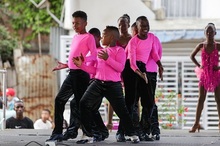 El Bulevar de Oriente se visti&oacute; de salsa