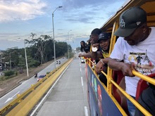 El medallista ol&iacute;mpico Yeison L&oacute;pez fue recibido en el &lsquo;Bus Tur&iacute;stico Cali 488 a&ntilde;os&rsquo;