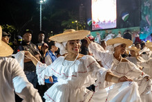 La IUIPC te pone a gozar en el Petronio