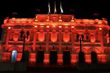 Diez monumentos de Cali se iluminan en homenaje al Festival de  M&uacute;sica del Pac&iacute;fico &lsquo;Petronio &Aacute;lvarez&rsquo;