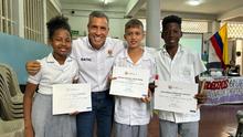 276 estudiantes de la Comuna 6 se certificaron con la Alcald&iacute;a de Cali  en programaci&oacute;n &lsquo;Lego Spike&rsquo;