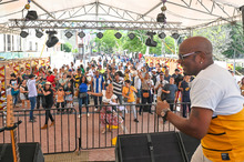 El Petronio se desborda: el Bulevar del R&iacute;o vibr&oacute; al ritmo del Pac&iacute;fico