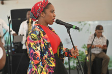 El Petronio se desborda: el Bulevar del R&iacute;o vibr&oacute; al ritmo del Pac&iacute;fico