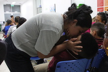Fuera de peligro, los 18 estudiantes del accidente de tr&aacute;nsito en la v&iacute;a entre el corregimiento de Villacarmelo a La Cruz (sector La Fonda)