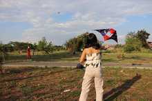 Un lote que llevaba m&aacute;s de 30 a&ntilde;os impactado por residuos y que fue recuperado por la Alcald&iacute;a, escenario del primer Festival de Cometas Mi Cali Bella
