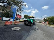 Comenz&oacute; el arreglo a las v&iacute;as aleda&ntilde;as al estadio Pascual Guerrero; alcald&iacute;a de Alejandro Eder las dejar&aacute; &iexcl;1A! 