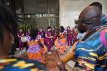 Salsa y folclor alegran llegada a Cali de las selecciones que disputar&aacute;n la Copa Mundial Femenina Sub- 20
