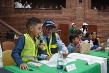 Con compromisos contundentes, 31 ni&ntilde;os y ni&ntilde;as migrantes y v&iacute;ctimas del conflicto armado gobernaron como el Primer Gabinete Distrital Infantil