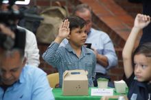 Con compromisos contundentes, 31 ni&ntilde;os y ni&ntilde;as migrantes y v&iacute;ctimas del conflicto armado gobernaron como el Primer Gabinete Distrital Infantil