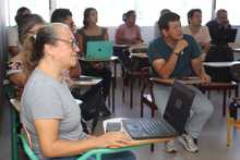 120 docentes de Cali se capacitan para fomentar la lectura y la escritura en las bibliotecas escolares