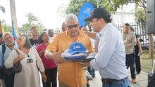 Participaci&oacute;n ciudadana le cumple a los ediles de Cali y sus corregimientos con la entrega de prendas de identificaci&oacute;n