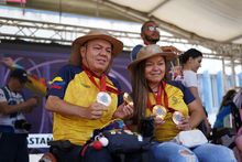 &ldquo;No hay nada que nos una m&aacute;s que el deporte&rdquo;. Alcalde de Cali anuncia, en el homenaje a medallistas de Par&iacute;s 2024, la construcci&oacute;n del Centro de Alto Rendimiento Paral&iacute;mpico