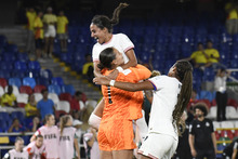 Estados Unidos sorprendi&oacute; a Alemania en la adici&oacute;n y con cobros desde el punto penal (3-1) lo elimin&oacute; del Mundial Femenino Sub-20