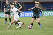Estados Unidos sorprendi&oacute; a Alemania en la adici&oacute;n y con cobros desde el punto penal (3-1) lo elimin&oacute; del Mundial Femenino Sub-20