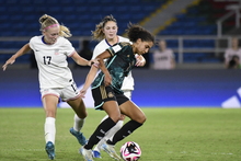 Estados Unidos sorprendi&oacute; a Alemania en la adici&oacute;n y con cobros desde el punto penal (3-1) lo elimin&oacute; del Mundial Femenino Sub-20