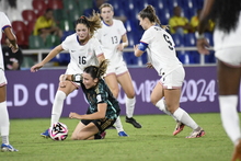 Estados Unidos sorprendi&oacute; a Alemania en la adici&oacute;n y con cobros desde el punto penal (3-1) lo elimin&oacute; del Mundial Femenino Sub-20