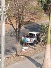 &lsquo;M&aacute;s cultura, menos multas&rsquo;: autoridades multan a ciudadana por promover que habitantes en situaci&oacute;n de calle arrojaran escombros en un separador vial