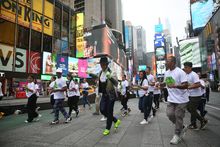 Cali lanz&oacute; su campa&ntilde;a de promoci&oacute;n de destino en Nueva York con pantallas en Times Square y bailes de salsa con el campe&oacute;n mundial