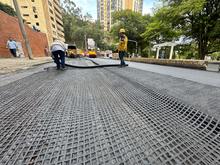 Cali recupera sus v&iacute;as con innovaci&oacute;n: conozca la geomalla biaxial que asegura calles m&aacute;s duraderas y menores costos
