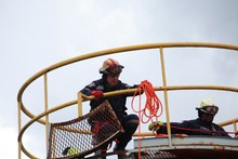 Bomberos de Cali logra nuevamente acreditaci&oacute;n en rescates urbanos: est&aacute;n capacitados para atender emergencias a gran escala