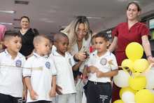 IETI Diez de Mayo recibi&oacute; una moderna sala de lectura y biblioteca escolar