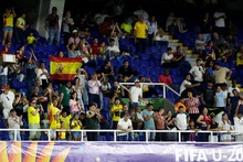 España venció a Paraguay en el Pascual y se aseguró en octavos de final 1