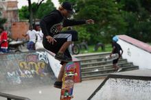 El programa Vértigo sigue descubriendo talentos en el Skate Park del barrio Ciudad Córdoba 5