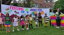 Con un desfile biodiverso la Instituci&oacute;n Educativa Oficial Agust&iacute;n Nieto Caballero celebr&oacute; la Semana Cultural y Ambiental 