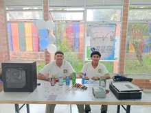 Estudiantes de la Instituci&oacute;n Etnoeducativa Oficial (IEO) Siete de Agosto demuestran su talento emprendedor con proyectos innovadores