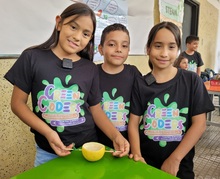 Instituci&oacute;n educativa Normal Superior Farallones de Cali estrena laboratorio de Innovaci&oacute;n