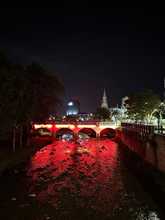 Cali rinde homenaje a los Bomberos Voluntarios iluminando de rojo  ocho hitos y monumentos de la ciudad