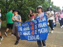 Maestras y maestros de educaci&oacute;n inicial de Cali marcharon por la protecci&oacute;n de los derechos de las ni&ntilde;as y los ni&ntilde;os